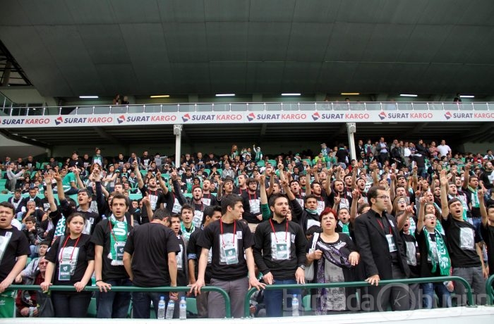 Büyük Başkan için Atatürk Stadı'nda tören