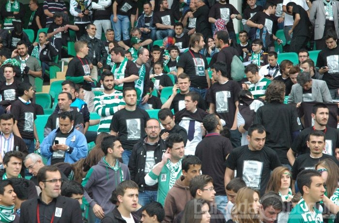 Büyük Başkan için Atatürk Stadı'nda tören