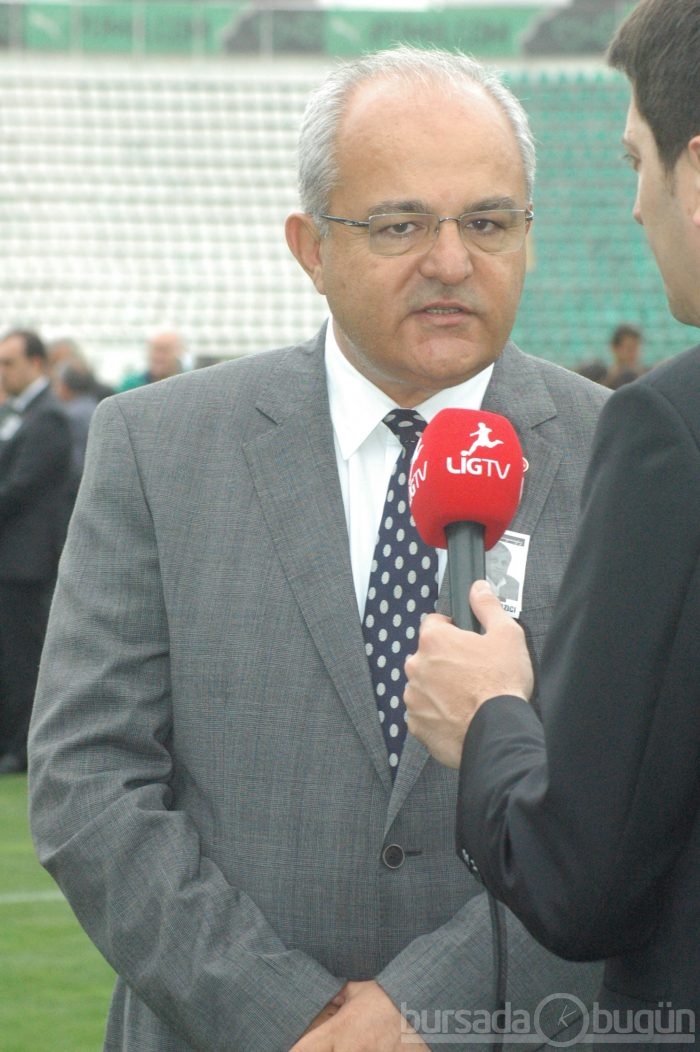 Spor, siyaset ve iş dünyası EFSANE BAŞKAN için bir arada
