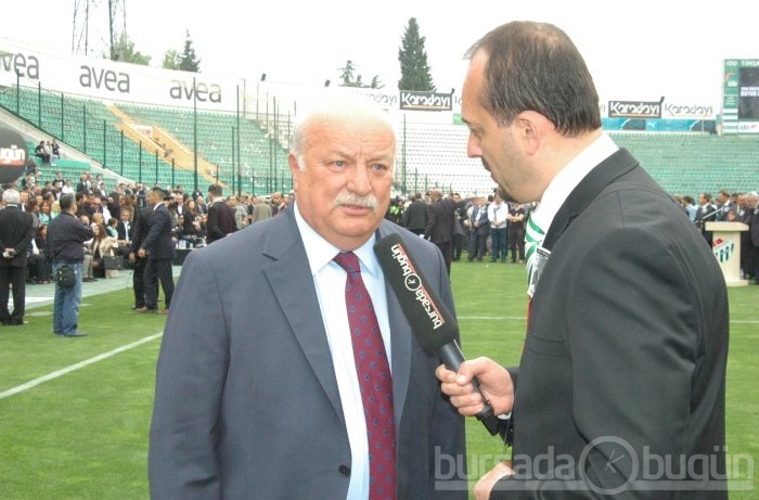Spor, siyaset ve iş dünyası EFSANE BAŞKAN için bir arada