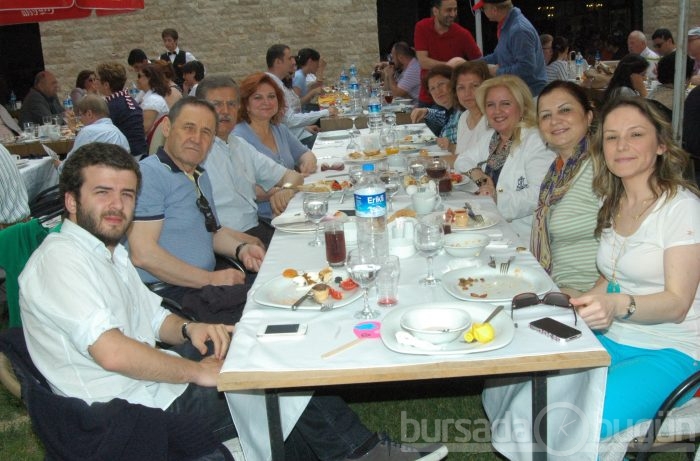 Lionslar Anneler gününde biraraya geldi
