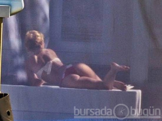 Shakira tatilde sere serpe