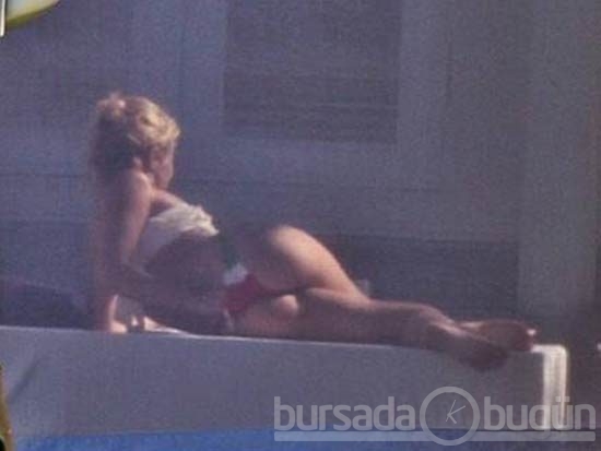 Shakira tatilde sere serpe