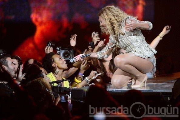 25 bin dolar öde Beyonce ile çalış 