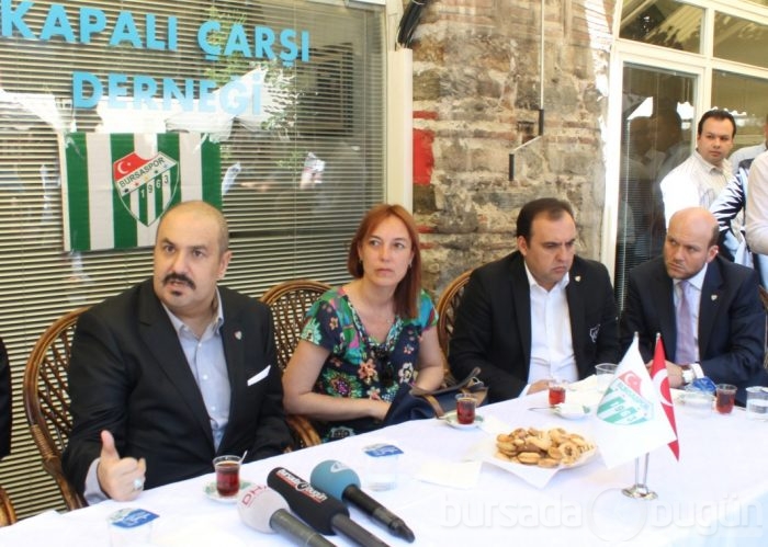 İlhan Uslu gönülleri fethetti