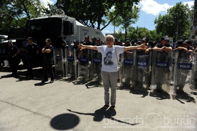 Ünlüler gezi parkı eylemlerini yorumladı..