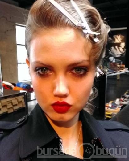 Lindsey Wixon