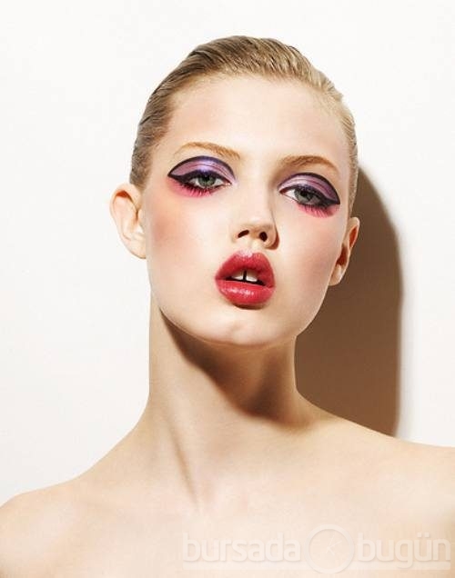 Lindsey Wixon