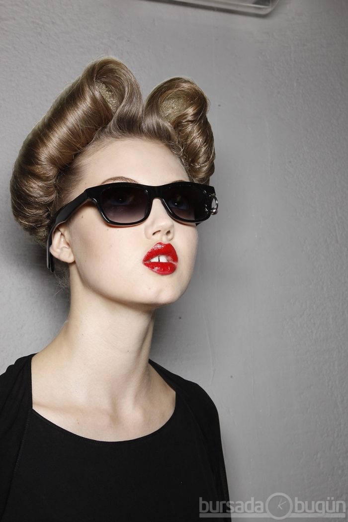 Lindsey Wixon