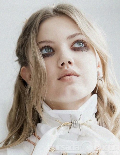 Lindsey Wixon
