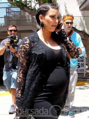 Kim Kardashian'ın kızı oldu!