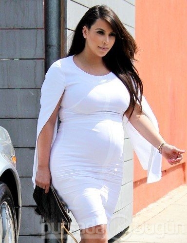 Kim Kardashian'ın kızı oldu!
