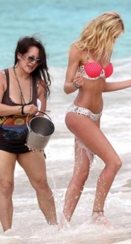 Victoria's Secret kamera arkası 