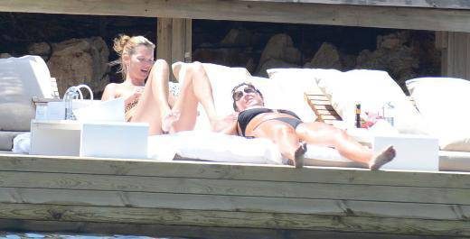 Playboy'a soyunacak 