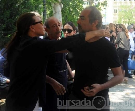 Gazeteci Oktay İybar toprağa verildi