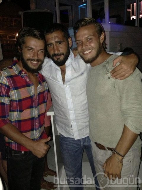 Survivor partisinden ilk kareler