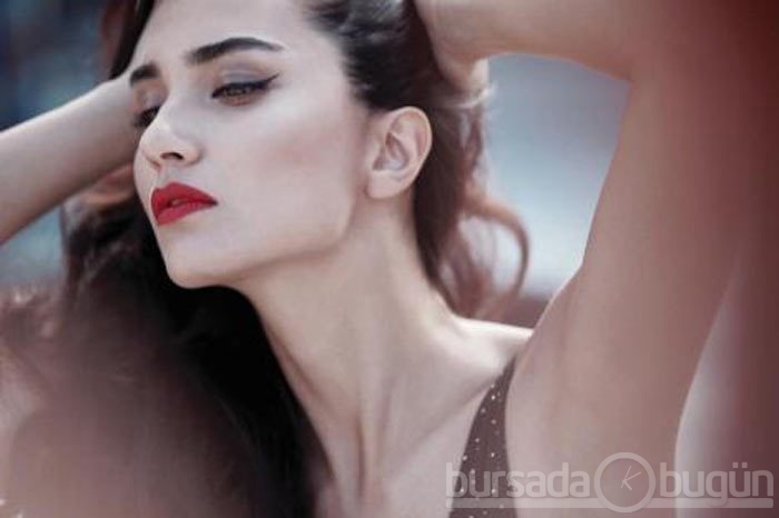 Tuba Büyüküstün'ün Elle Arabia dergisi çekimleri