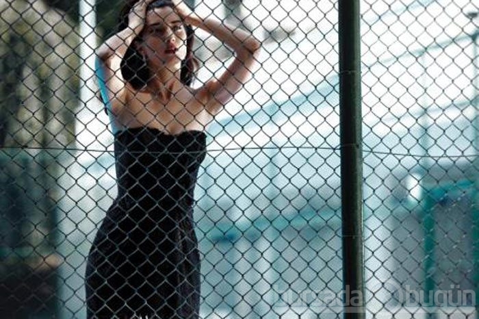 Tuba Büyüküstün'ün Elle Arabia dergisi çekimleri
