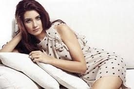 Tuba Büyüküstün'ün Elle Arabia dergisi çekimleri