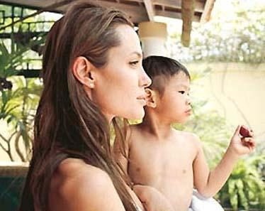 Jolie Pitt çiftinin evlatlık çocukları