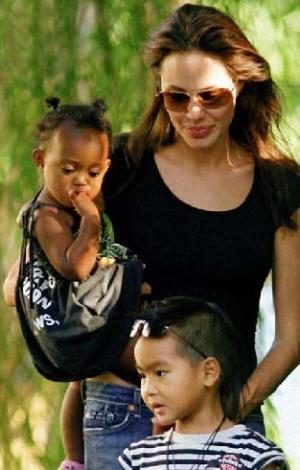 Jolie Pitt çiftinin evlatlık çocukları