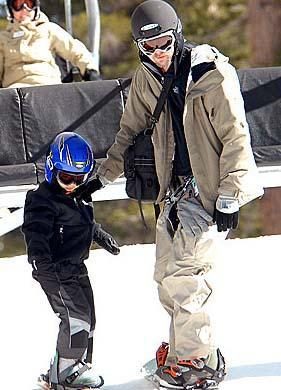 Jolie Pitt çiftinin evlatlık çocukları