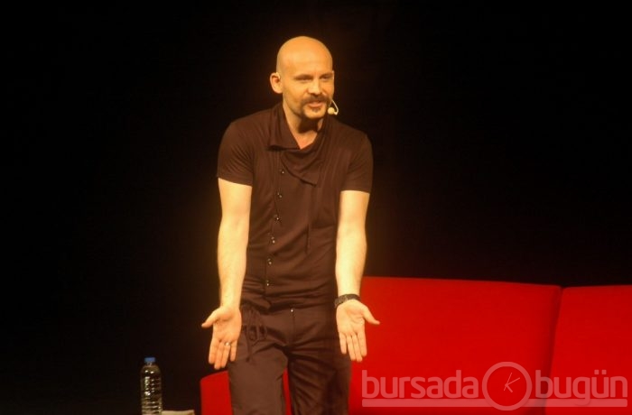 Bursa'da Atalay Demirci kahkahaya boğdu