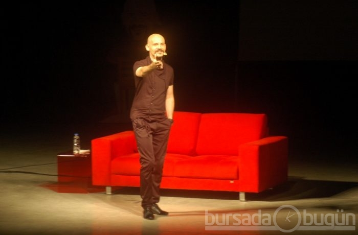 Bursa'da Atalay Demirci kahkahaya boğdu