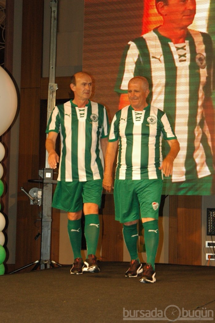 Bursaspor'dan 50. yıla özel forma