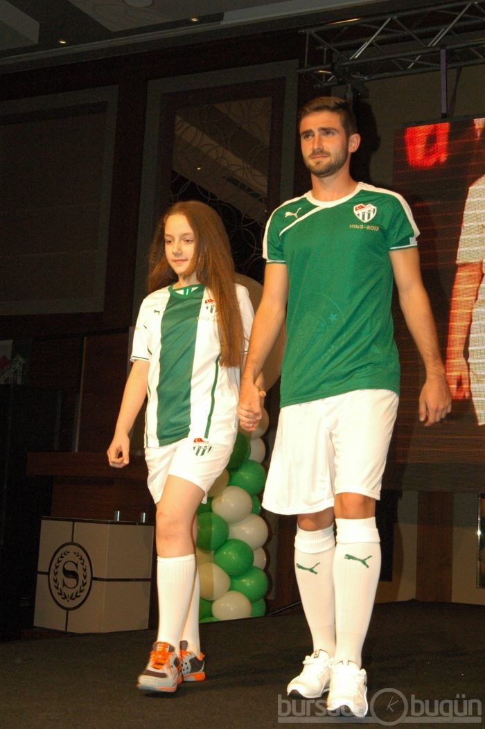 Bursaspor'dan 50. yıla özel forma