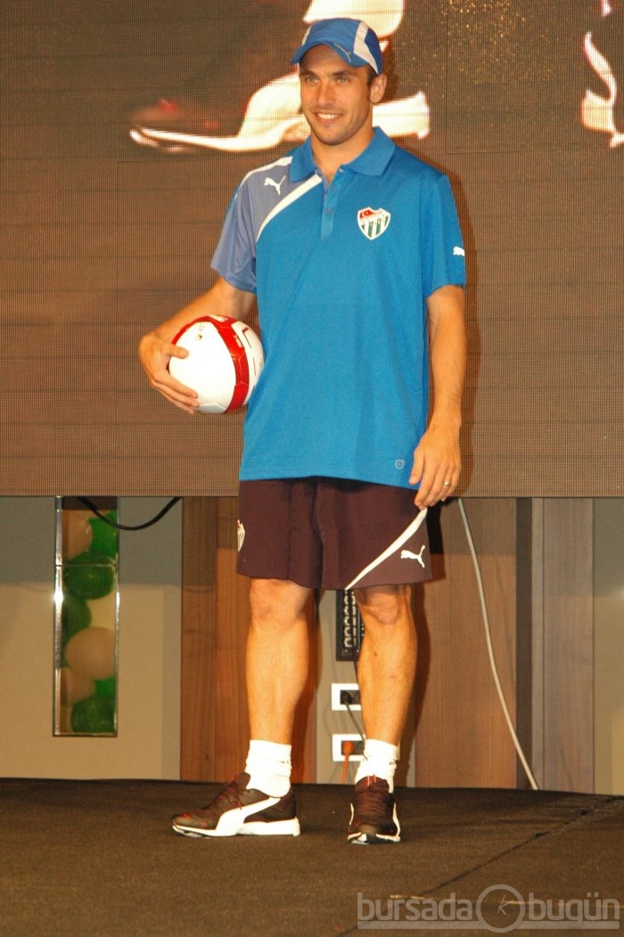Bursaspor'dan 50. yıla özel forma