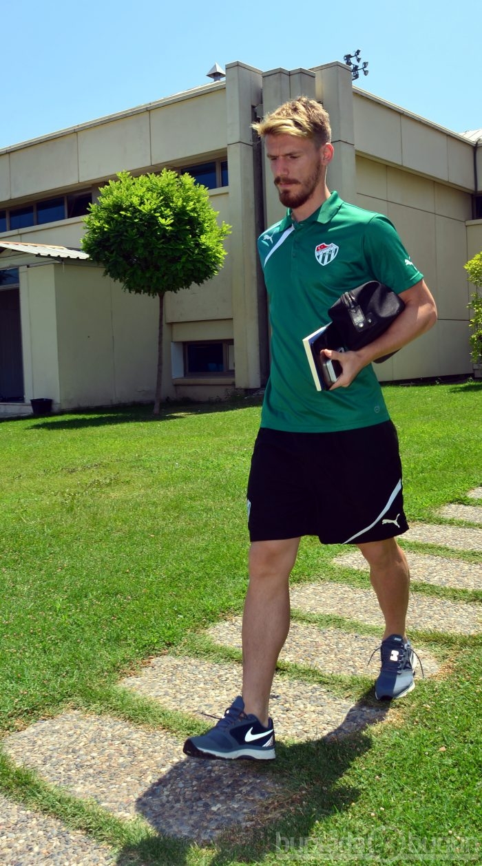 Bursaspor Sırbistan'a gitti