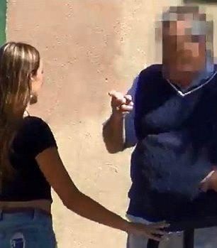 Benimle sevişmek ister misin? diye sorunca...