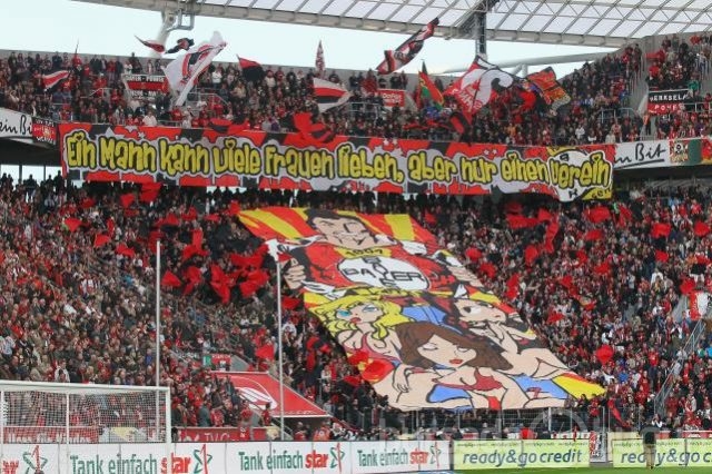 Birbirinden güzel tribün şovları