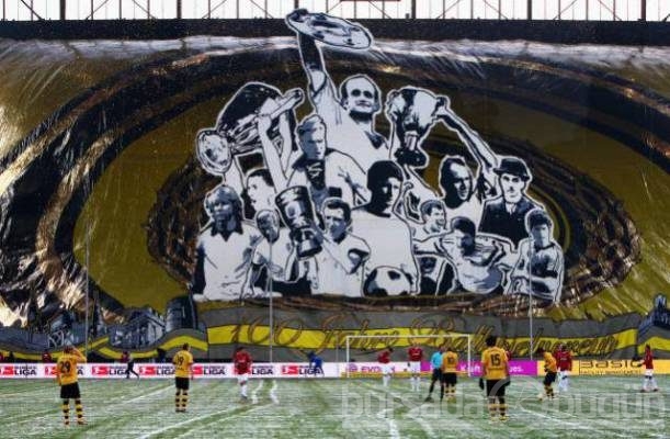 Birbirinden güzel tribün şovları