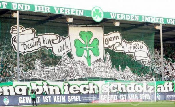 Birbirinden güzel tribün şovları