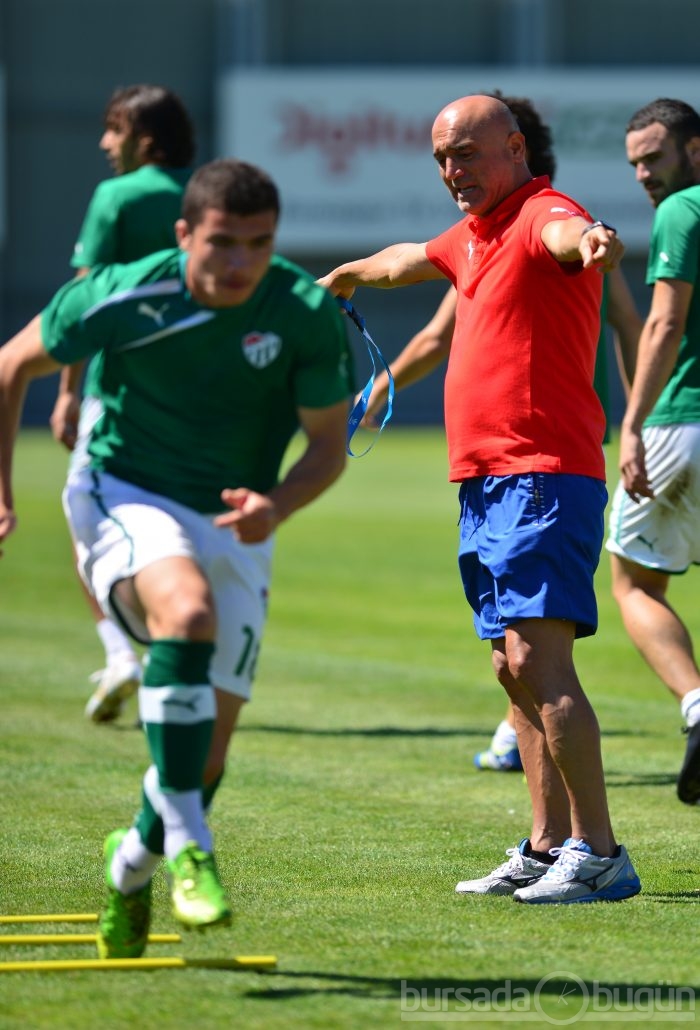 Bursaspor'da yüzler gülüyor
