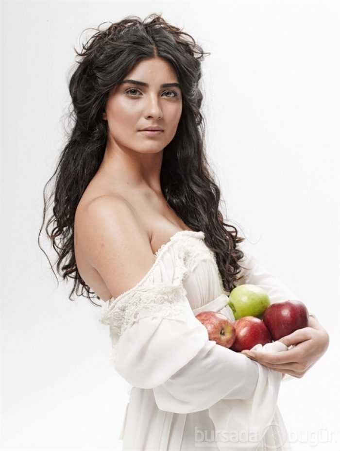 https://images.bursadabugun.com/galeriler/2013/08/06/5115-tuba-buyukustun-5200e106e531c.jpg