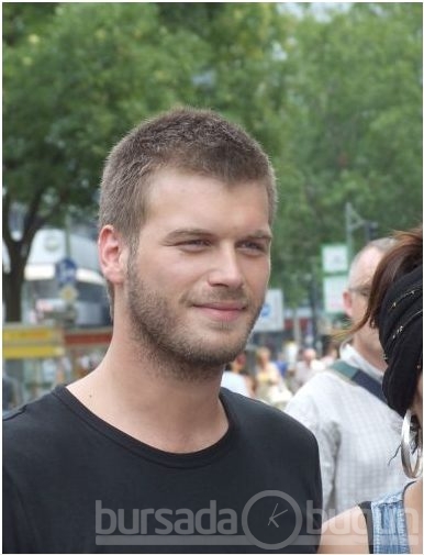 Kıvanç Tatlıtuğ