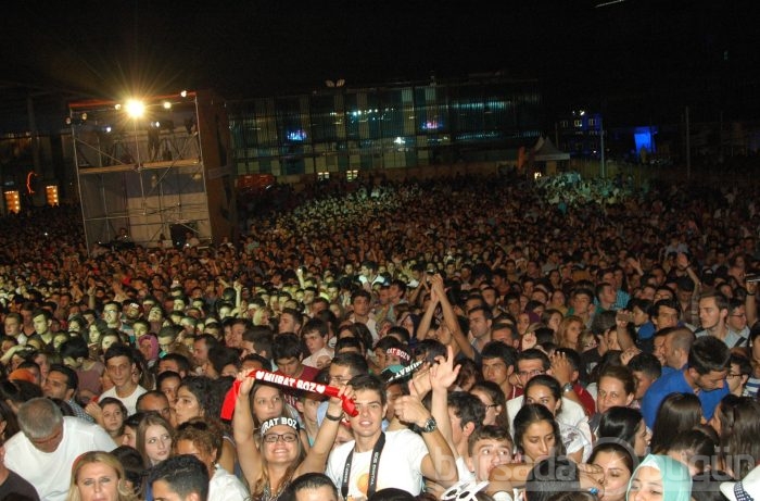 Murat Boz ile "Yedigün Yaz Konserleri" başladı