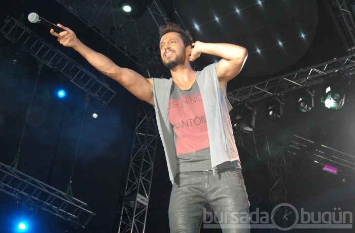 Murat Boz ile "Yedigün Yaz Konserleri" başladı