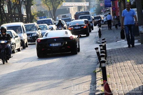 İşte Cem Yılmaz'ın sahip olduğu otomobiller