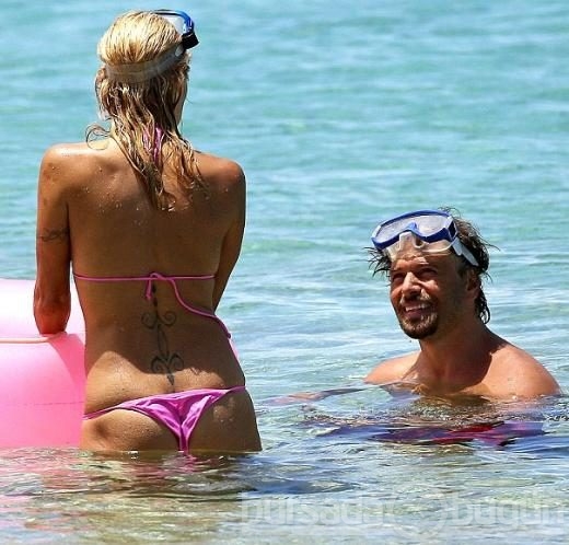 'Pamela Anderson eski eşiyle tatilde'