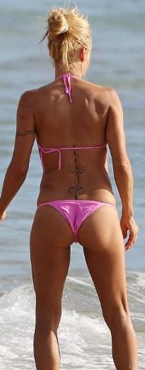 'Pamela Anderson eski eşiyle tatilde'