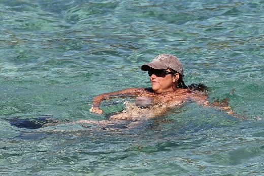 Pierce Brosnan ve karısı Keely Shaye Smith tatilde!