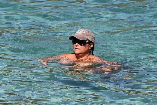Pierce Brosnan ve karısı Keely Shaye Smith tatilde!