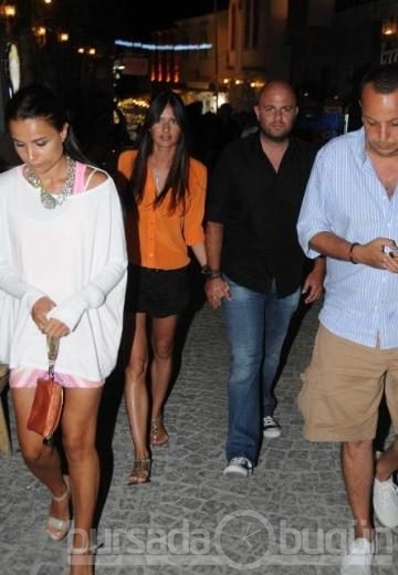 Yasemin - İzzet Özilhan çifti Kanyon'da objektiflere takıldı