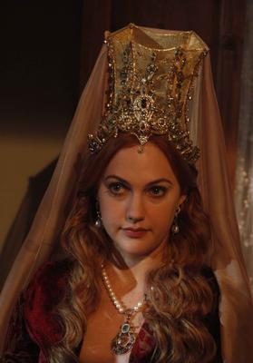 Meryem Uzerli 