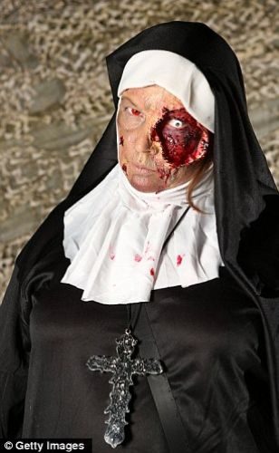 Böyle zombi görülmedi!!!