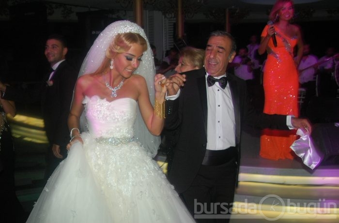Çeçener ve Hayırlıoğlu ailelerinin mutlu günü